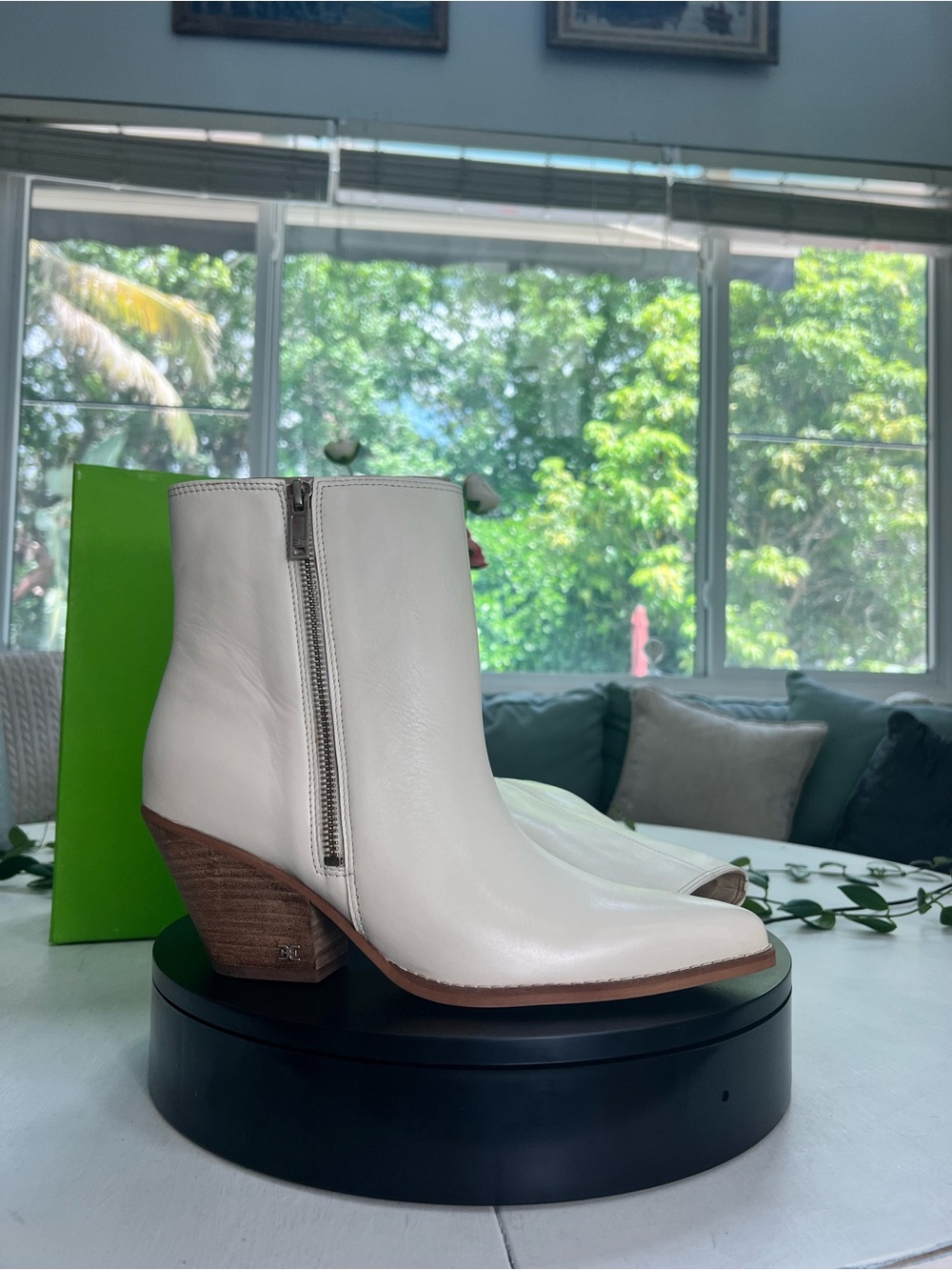 Sam Edelman Cream Leather Western Pointed Ankle Booties with Side Zip
